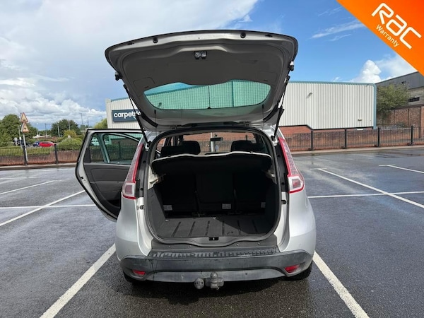 Used Renault Scenic 2009 for sale - 75327119: Photo 24