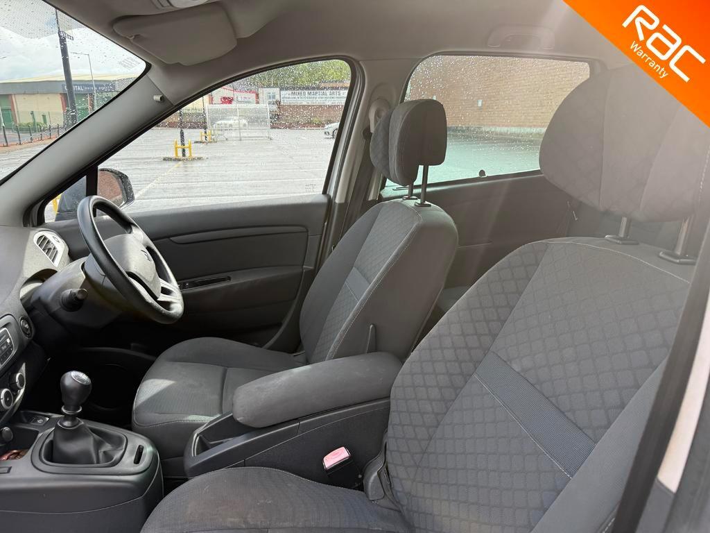 Renault Scenic (59) - 1.5 dCi Expression Euro 4 5dr - Image 25