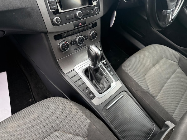 Used Volkswagen Passat 2013 for sale - 76282752: Photo 16