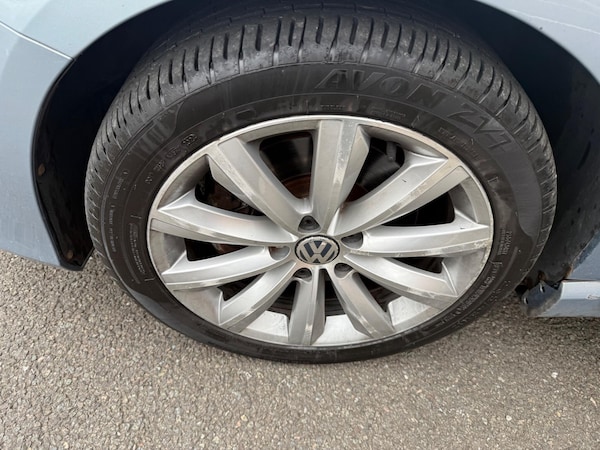 Used Volkswagen Passat 2013 for sale - 76282752: Photo 28