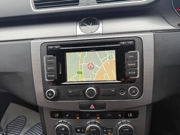 Used Volkswagen Passat 2013 for sale - 76282752: Photo 31