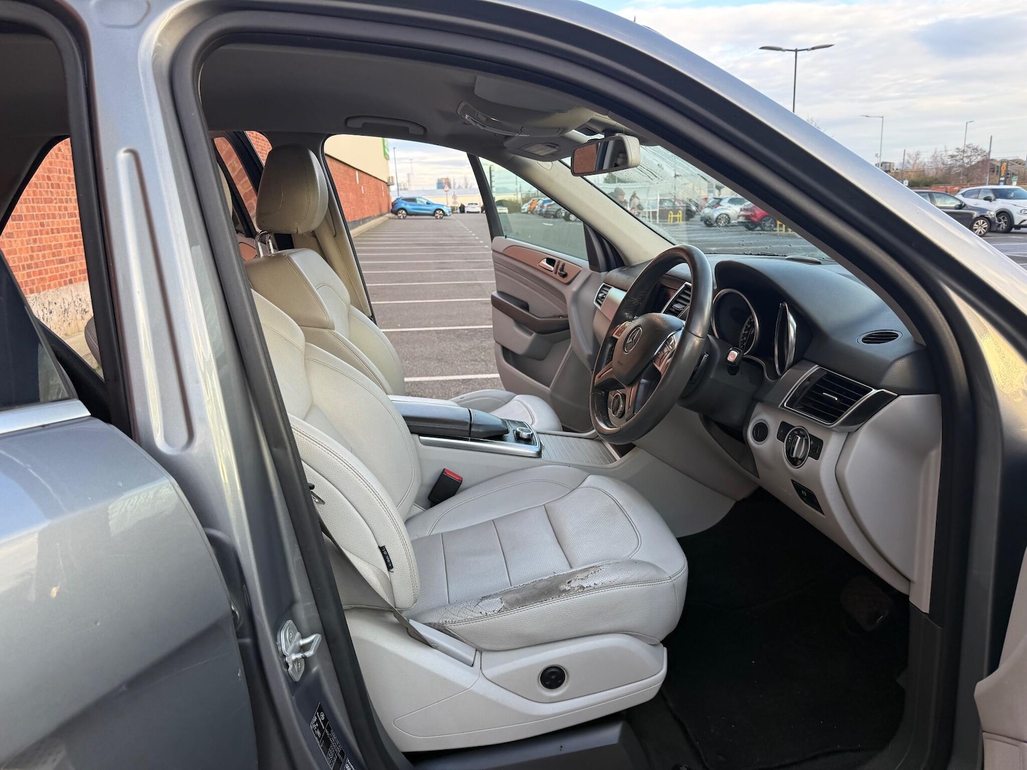 Used Mercedes-Benz M Class 2013 for sale - 76942451: Photo 22