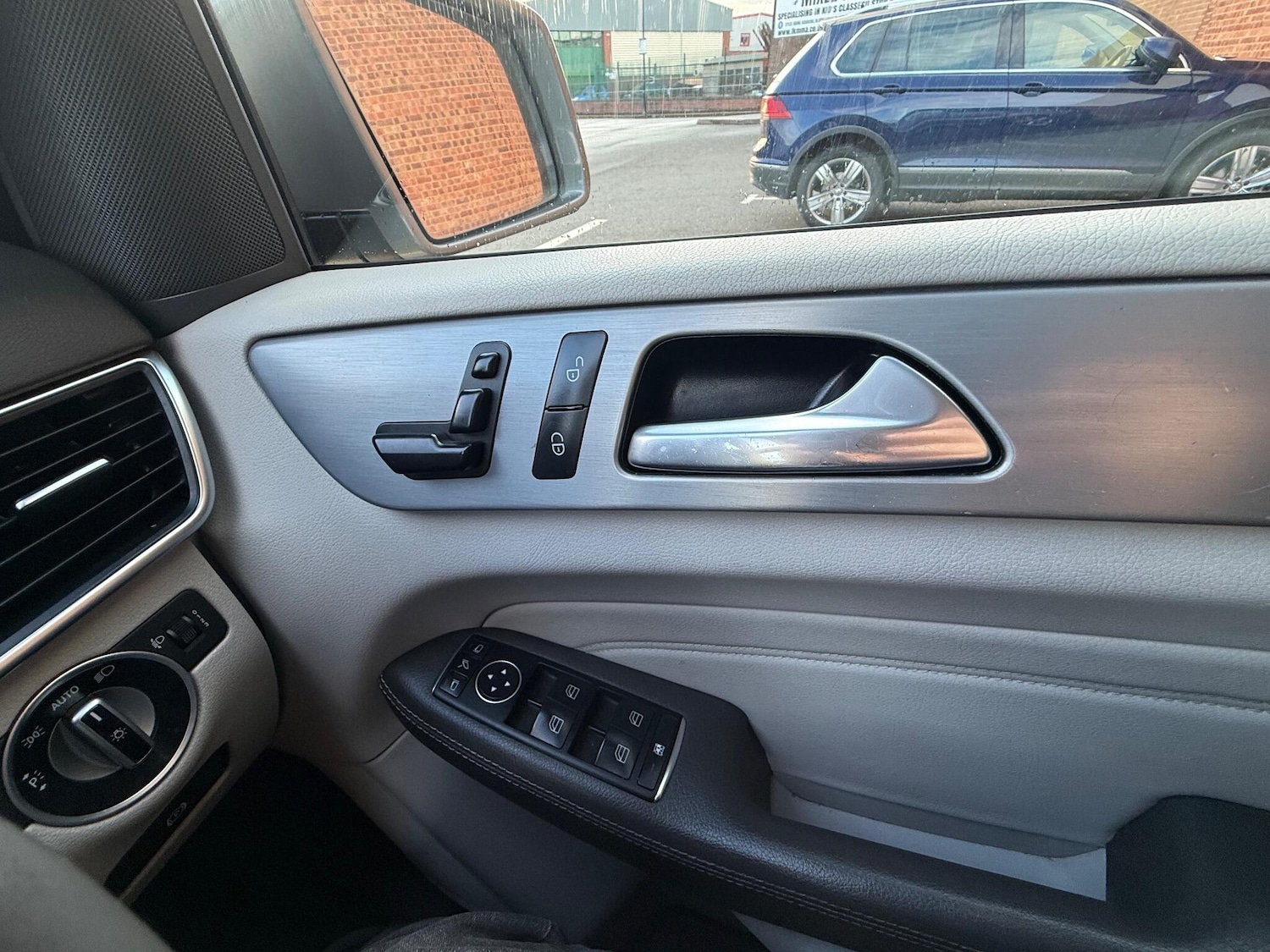 Used Mercedes-Benz M Class 2013 for sale - 76942451: Photo 26