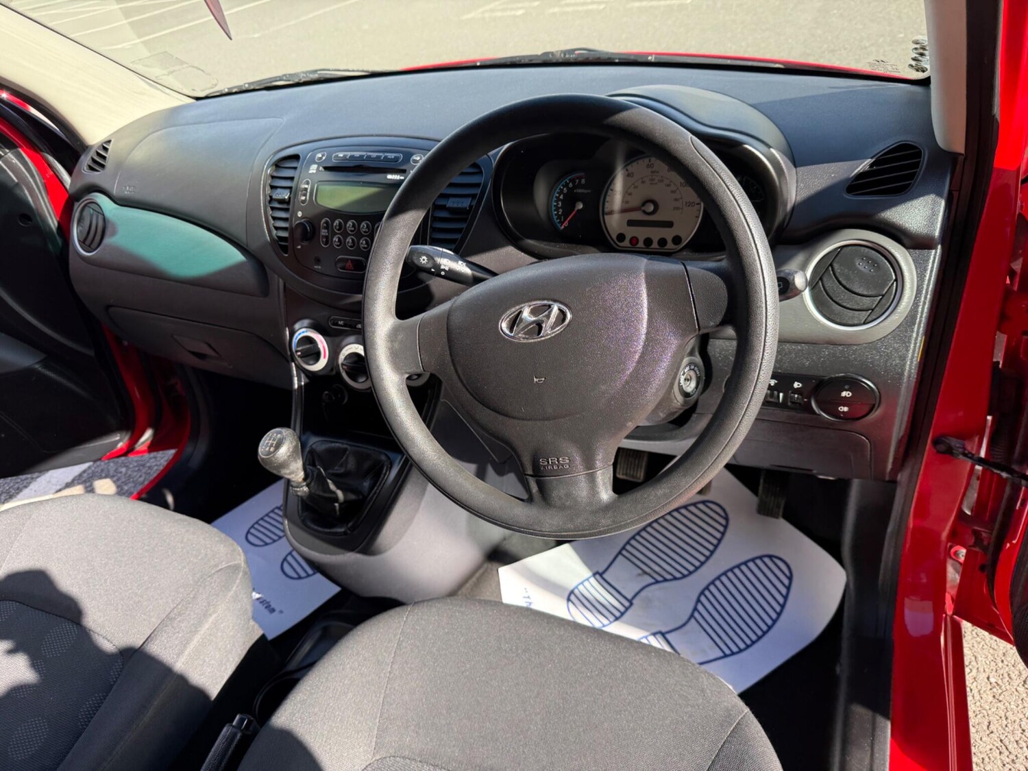 Used Hyundai i10 2010 for sale - 78019525: Photo 25