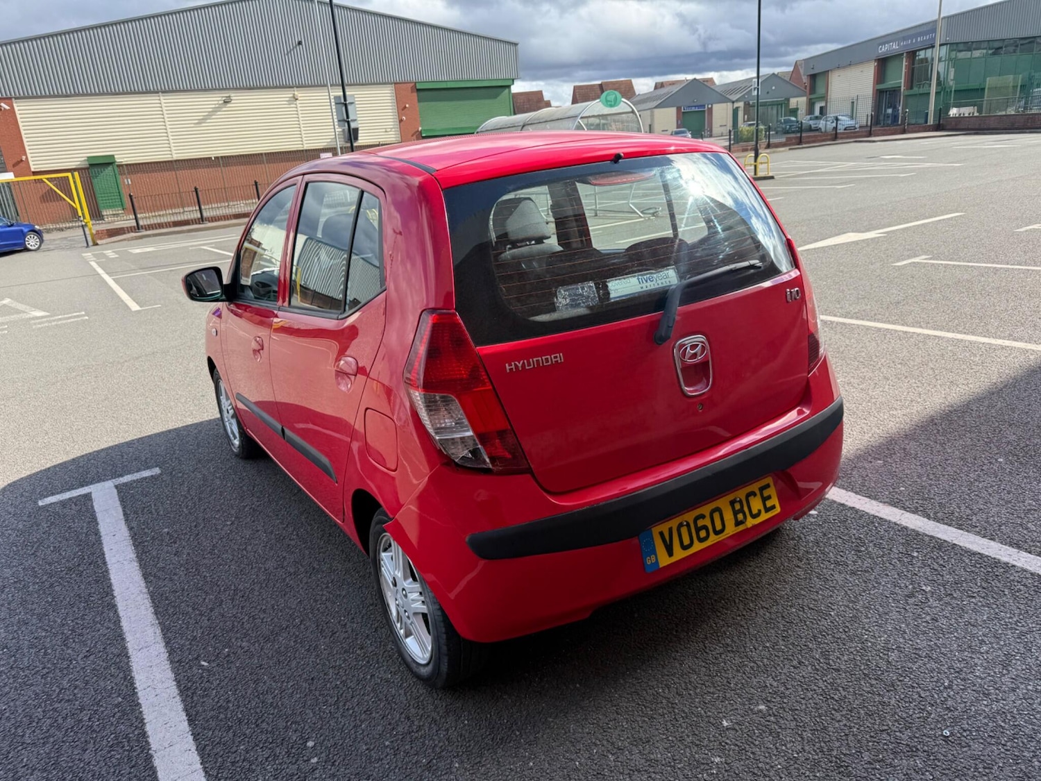 Used Hyundai i10 2010 for sale - 78019525: Photo 4