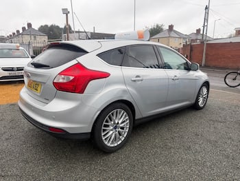 Used Ford Focus 2013 for sale - 79711090: Photo