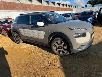 Used Citroen C4 Cactus 2015 for sale - 78949089: Photo
