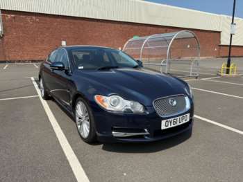 (61) - 3.0d V6 Premium Luxury Auto Euro 5 4dr