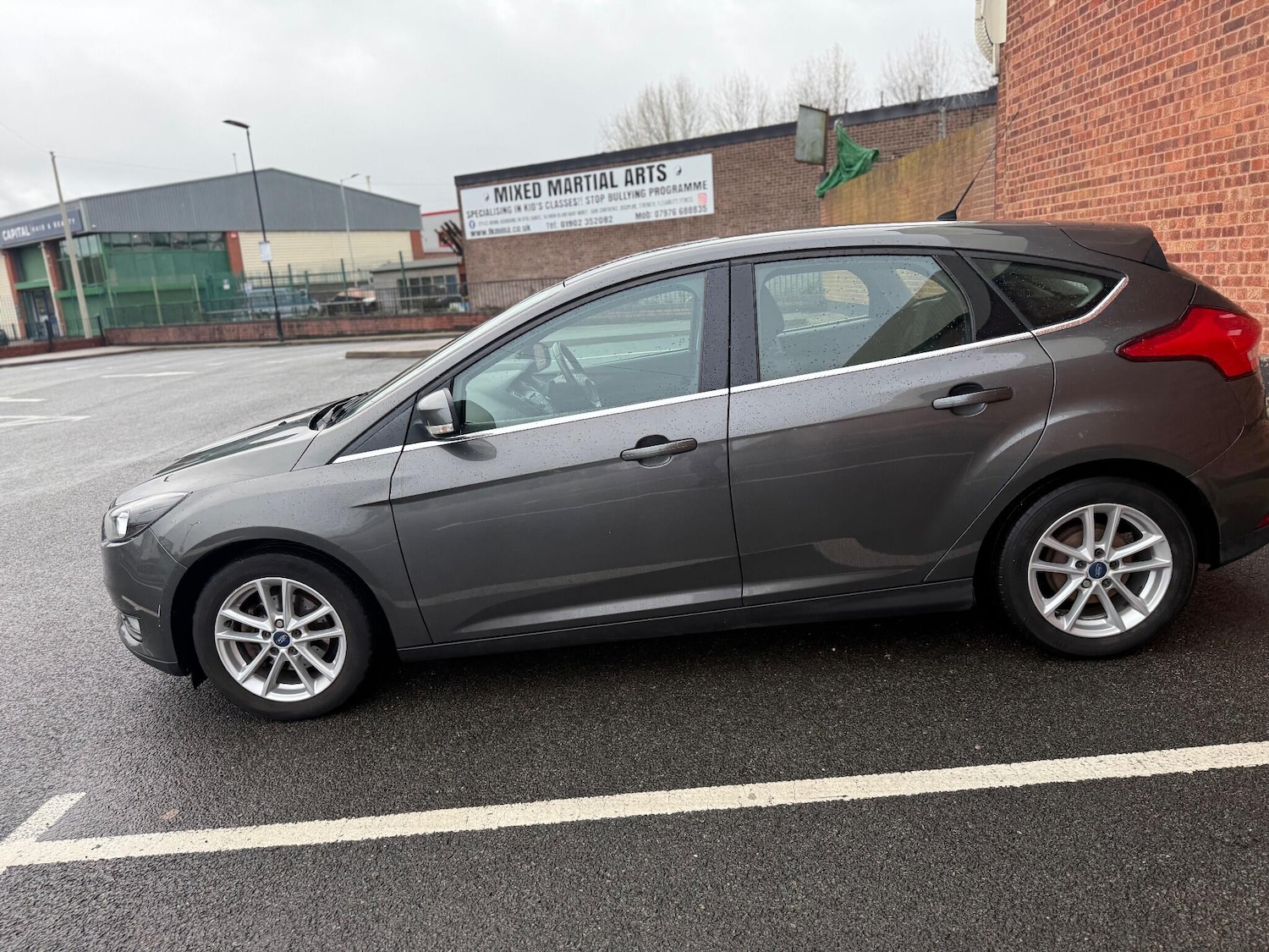 Used Ford Focus 2015 for sale - 76409449: Photo 10