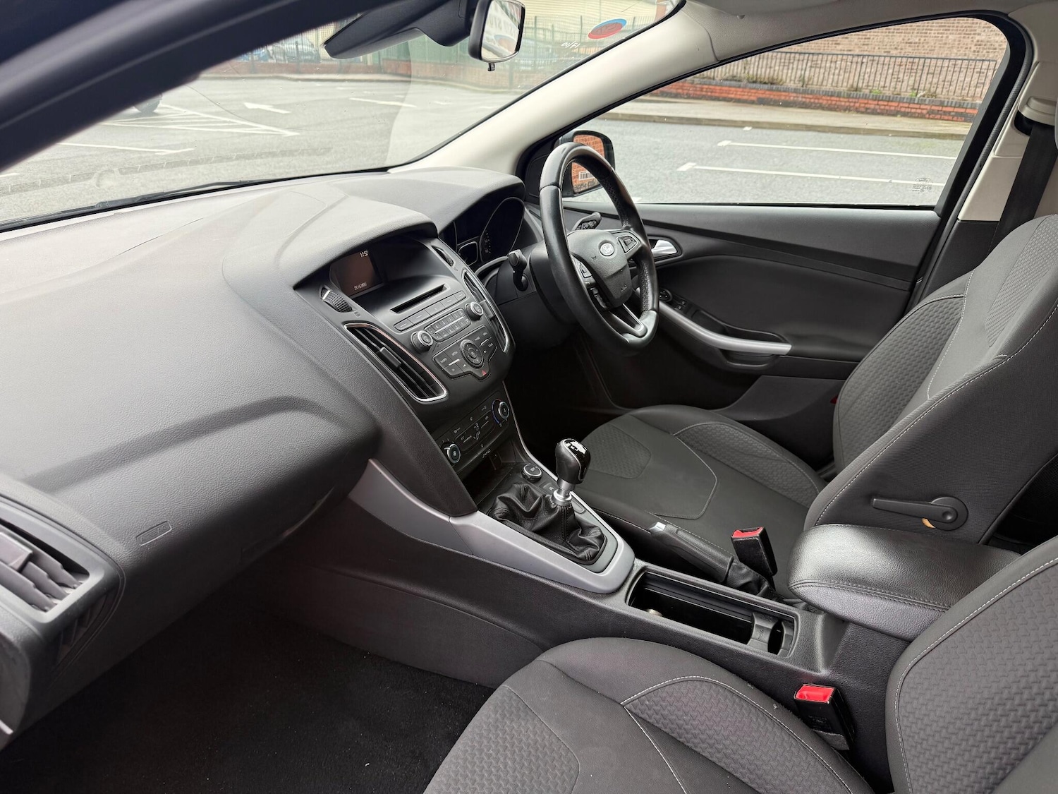 Used Ford Focus 2015 for sale - 76409449: Photo 18
