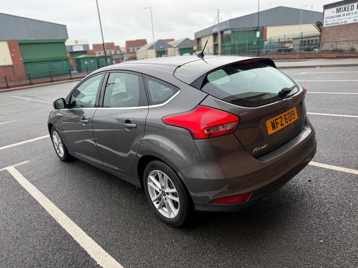 Used Ford Focus 2015 for sale - 76409449: Photo 4