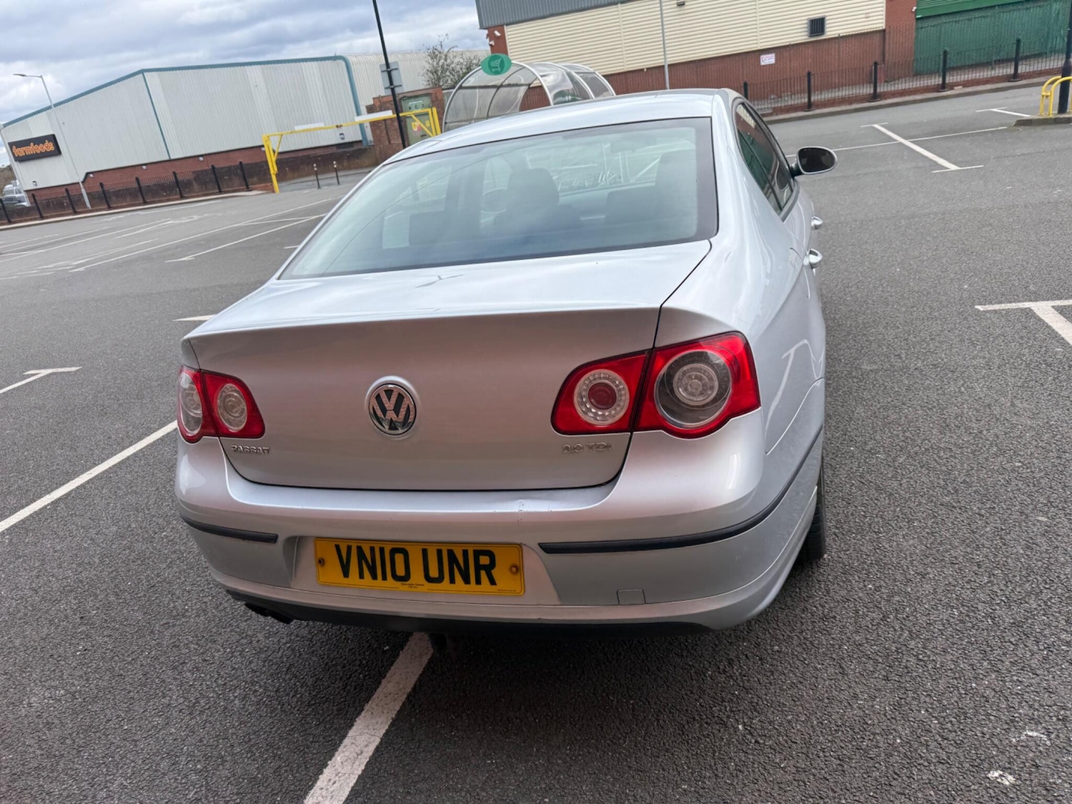 Used Volkswagen Passat 2010 for sale - 78062853: Photo 16