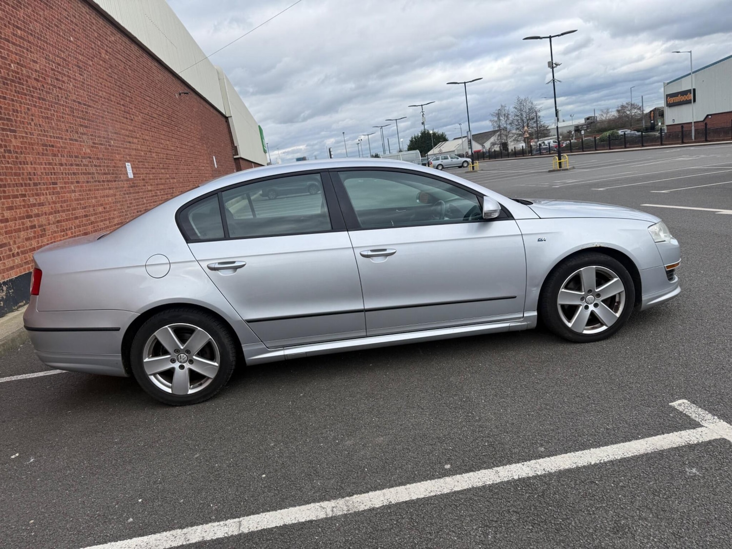 Used Volkswagen Passat 2010 for sale - 78062853: Photo 19