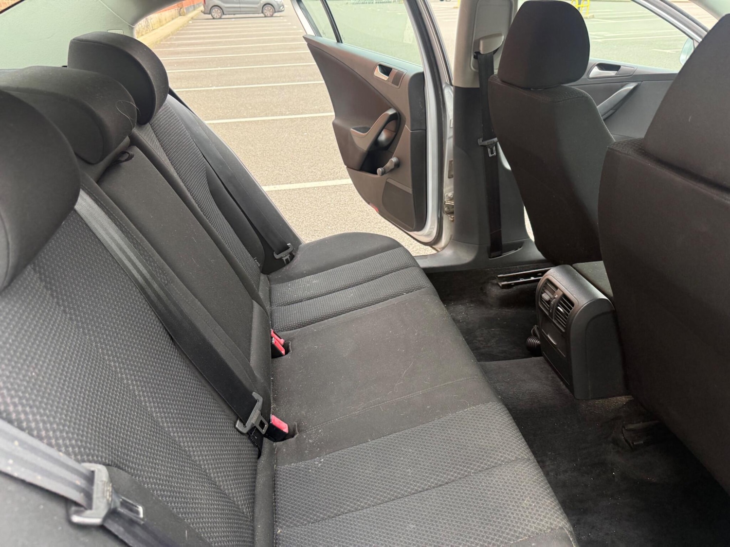 Used Volkswagen Passat 2010 for sale - 78062853: Photo 27