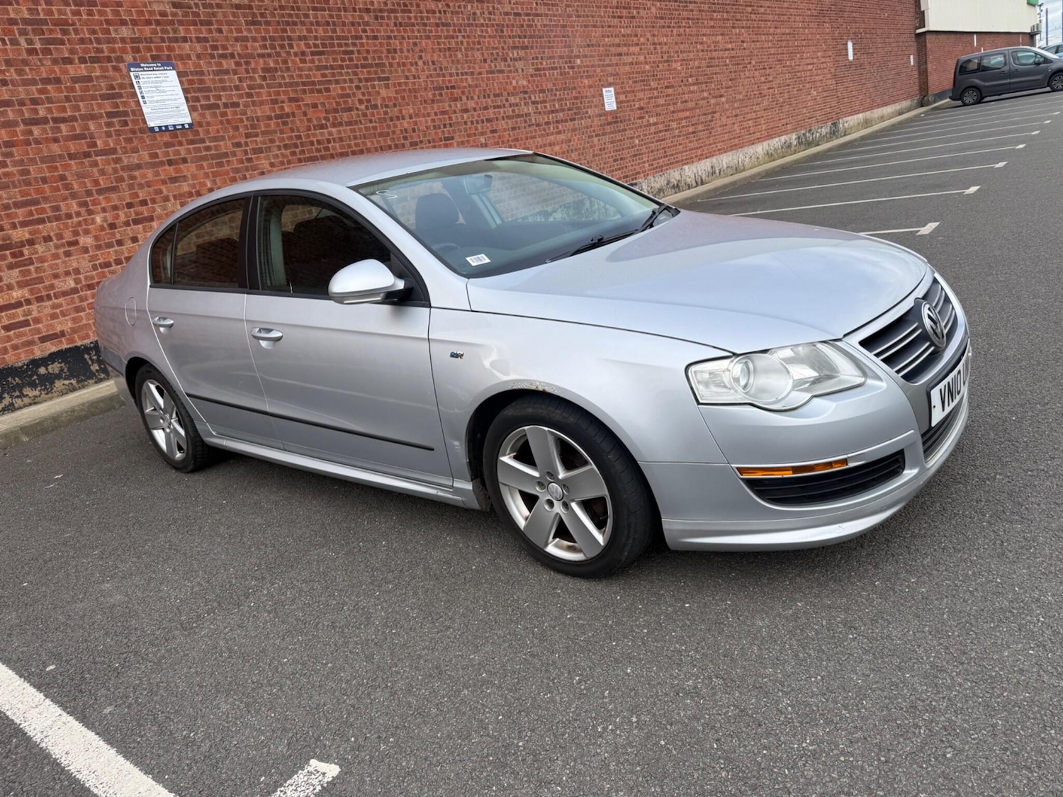 Used Volkswagen Passat 2010 for sale - 78062853: Photo 6