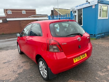 Used Toyota Yaris 2006 for sale - 76824555: Photo