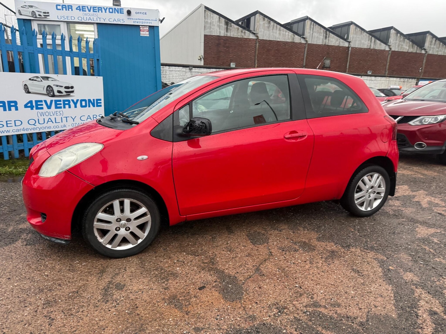 Used Toyota Yaris for sale - 76824555: Photo 7