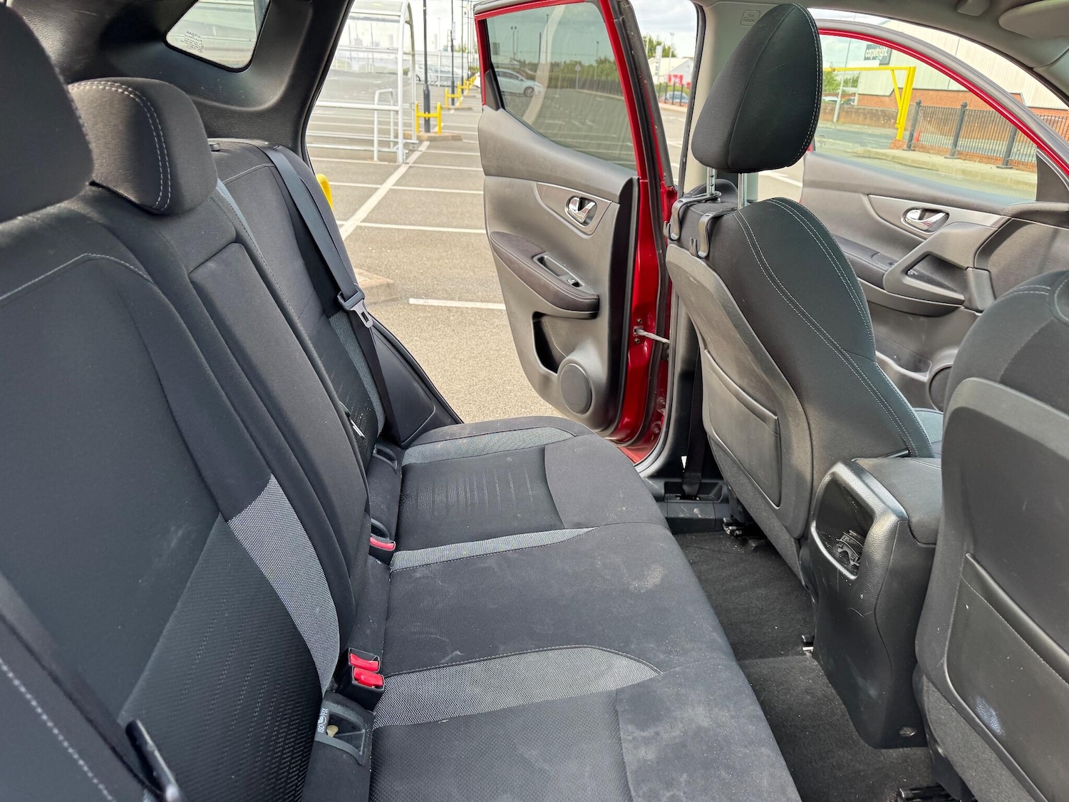 Used Nissan Qashqai 2017 for sale - 77198306: Photo 19