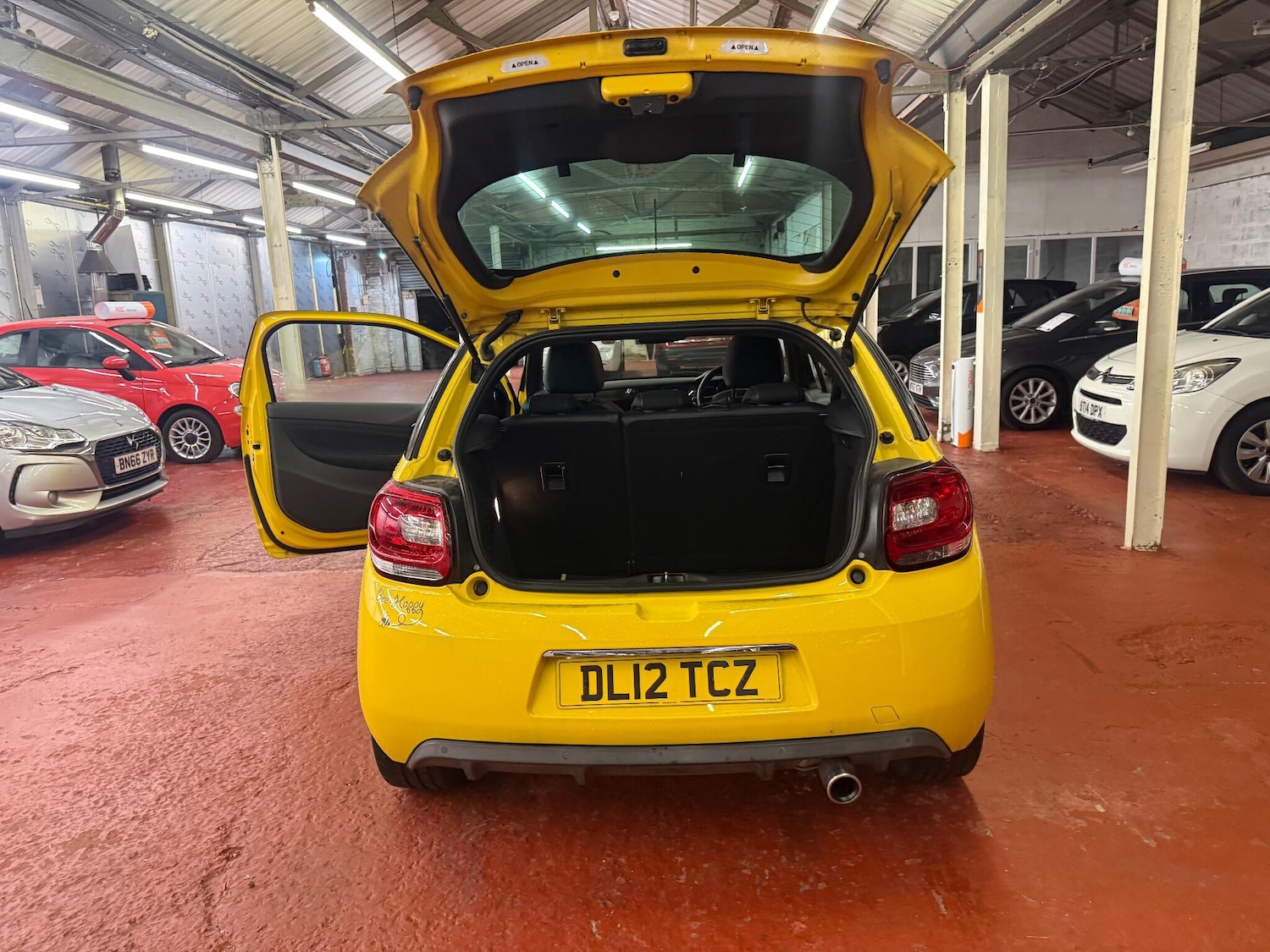 Used Citroen DS3 2012 for sale - 77198324: Photo 16