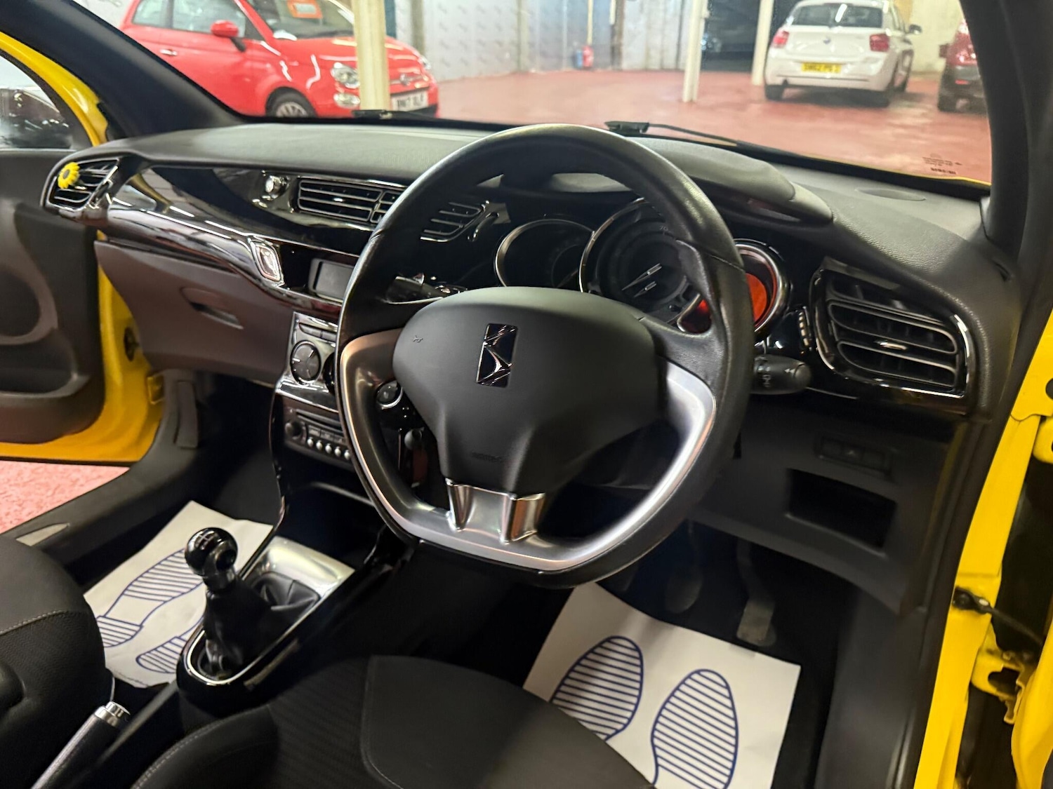 Used Citroen DS3 2012 for sale - 77198324: Photo 27