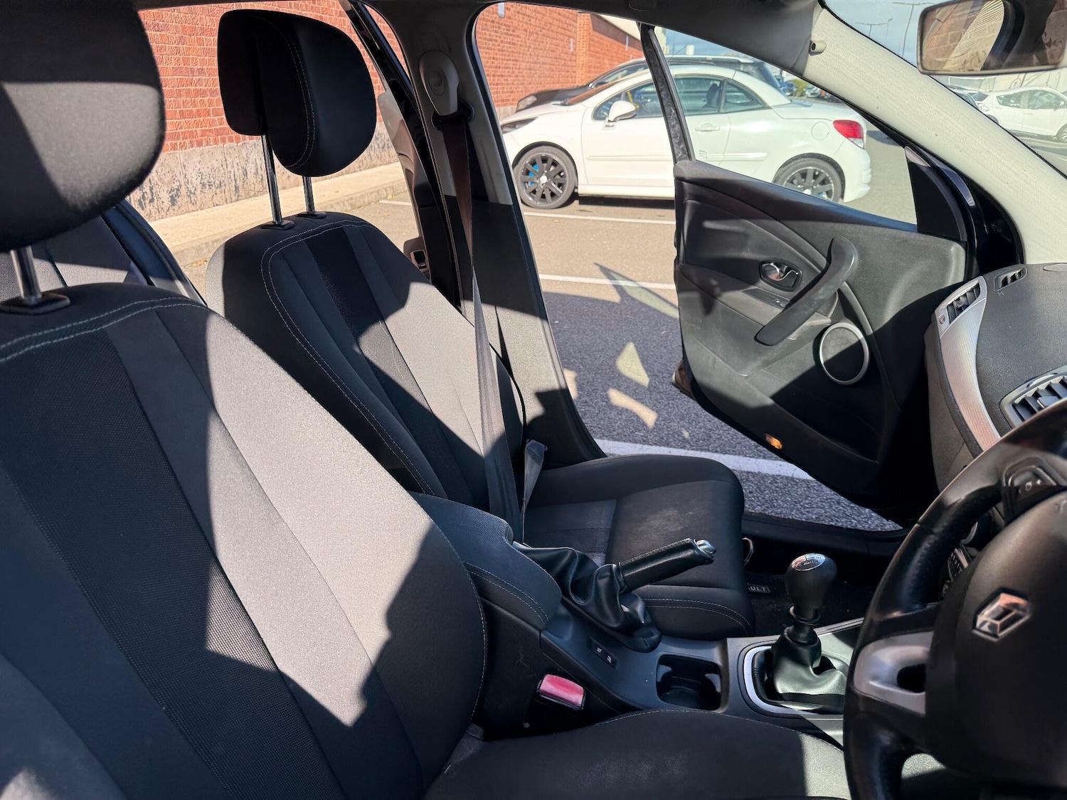 Used Renault Megane 2009 for sale - 76399090: Photo 17