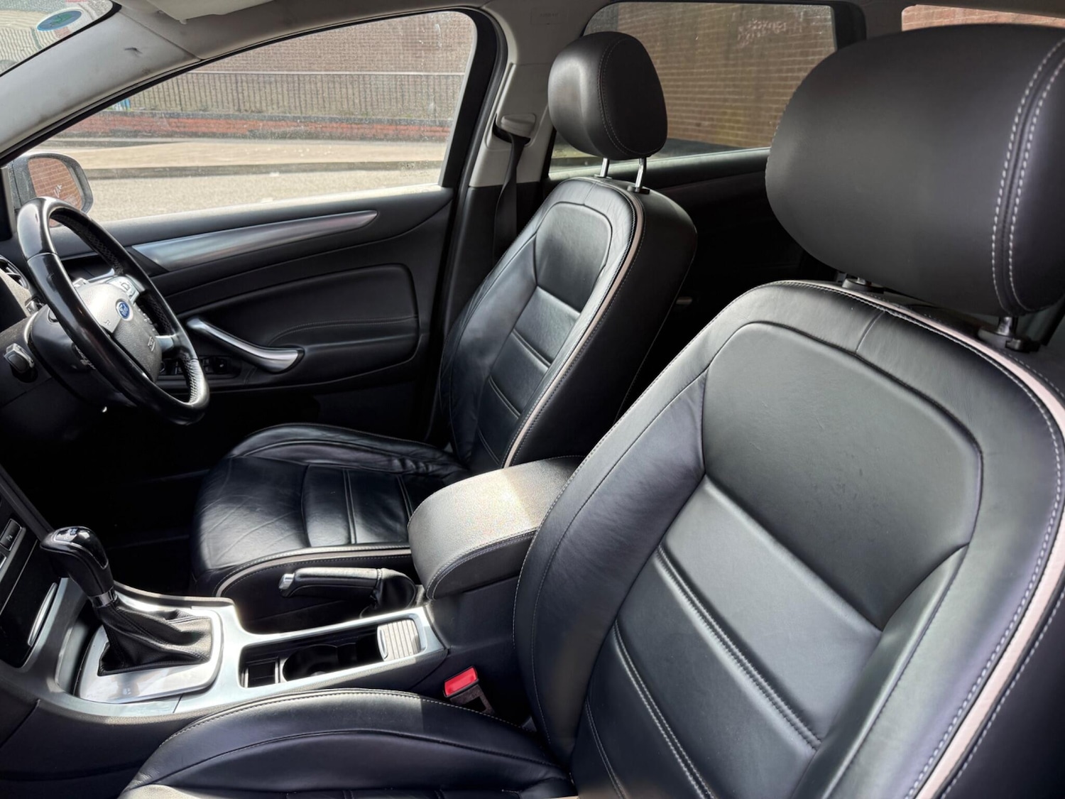 Used Ford Mondeo 2014 for sale - 77969623: Photo 42