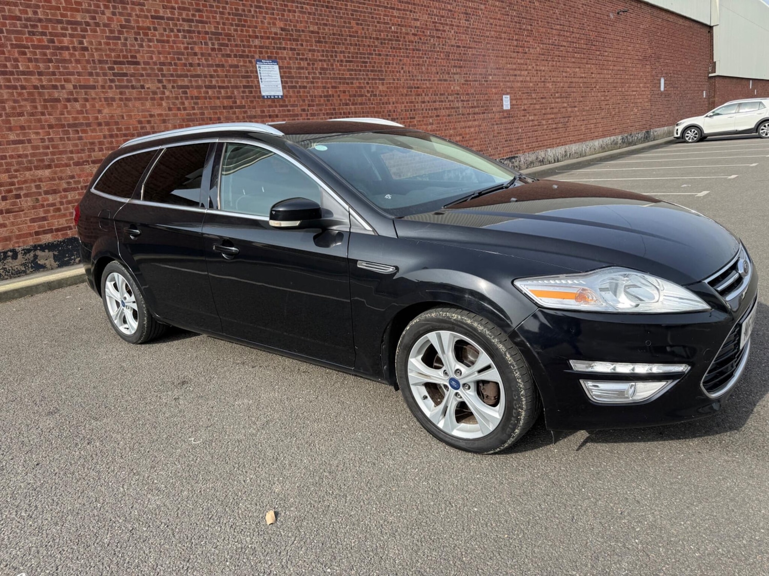 Used Ford Mondeo 2014 for sale - 77969623: Photo 6