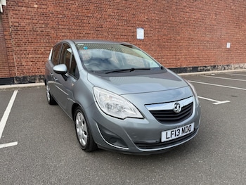 2013 (13) - 1.7 CDTi Exclusiv Auto Euro 5 5dr