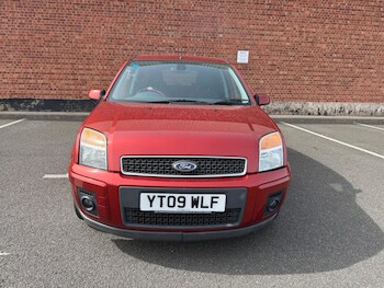 Used Ford Fusion 2009 for sale - 78214364: Photo