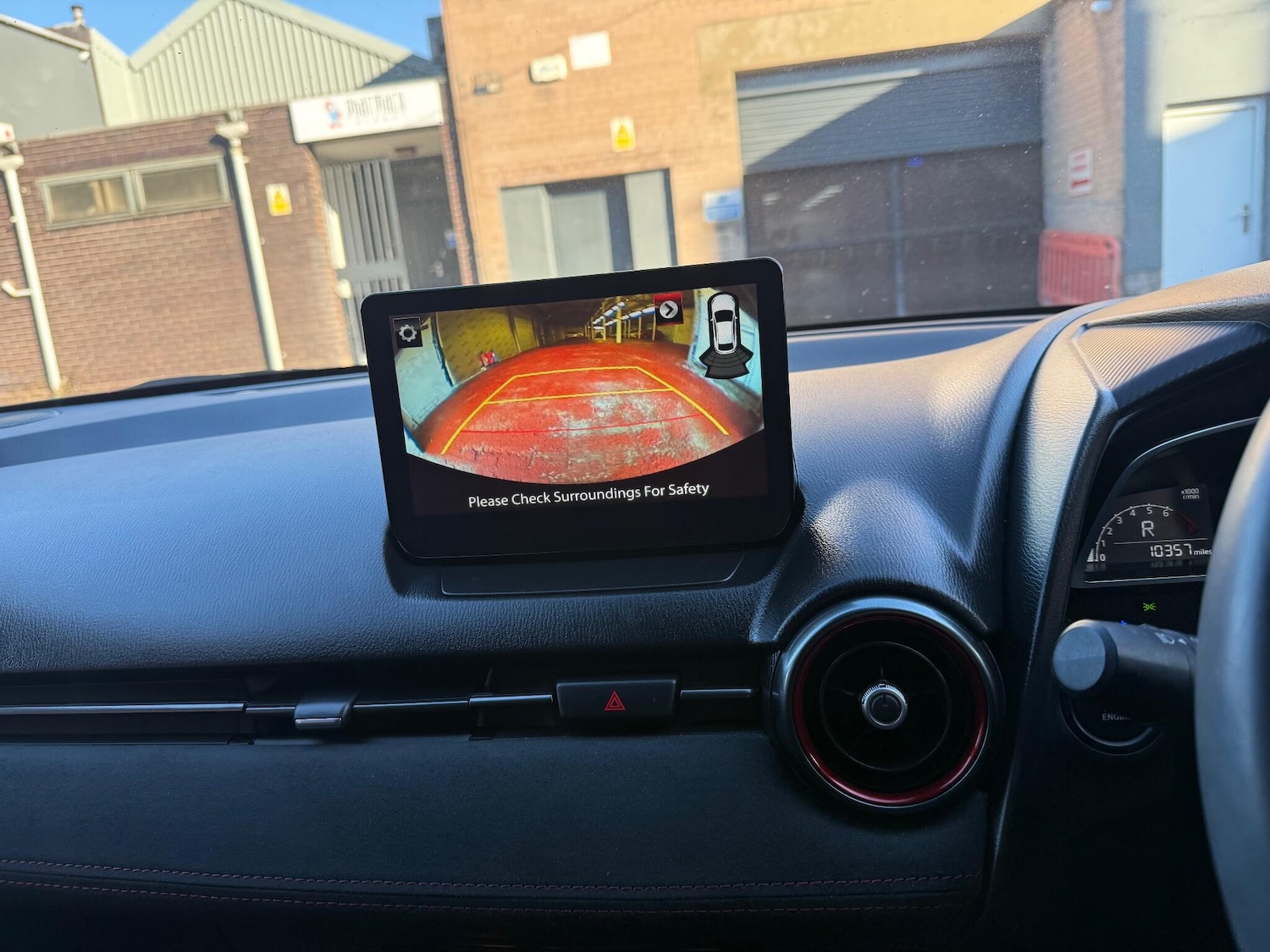 Used Mazda Mazda2 2023 for sale - 77198317: Photo 32