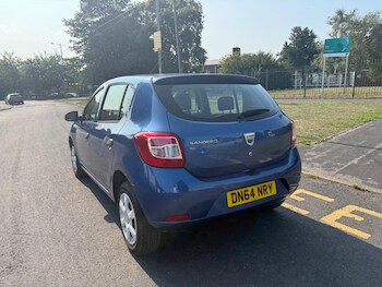 Used Dacia Sandero 2014 for sale - 75507308: Photo