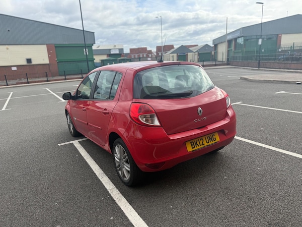 Used Renault Clio 2012 for sale - 76179379: Photo 9