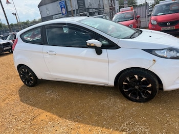 Used Ford Fiesta 2012 for sale - 78533132: Photo