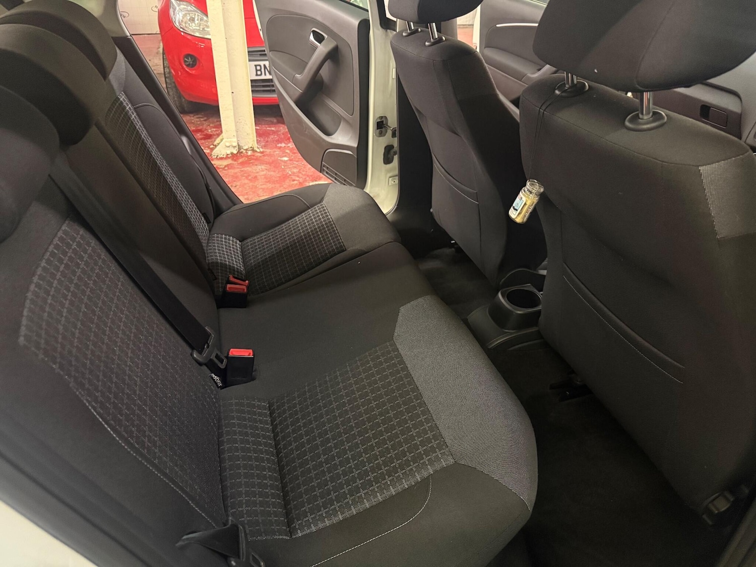 Used Volkswagen Polo 2016 for sale - 76549337: Photo 19