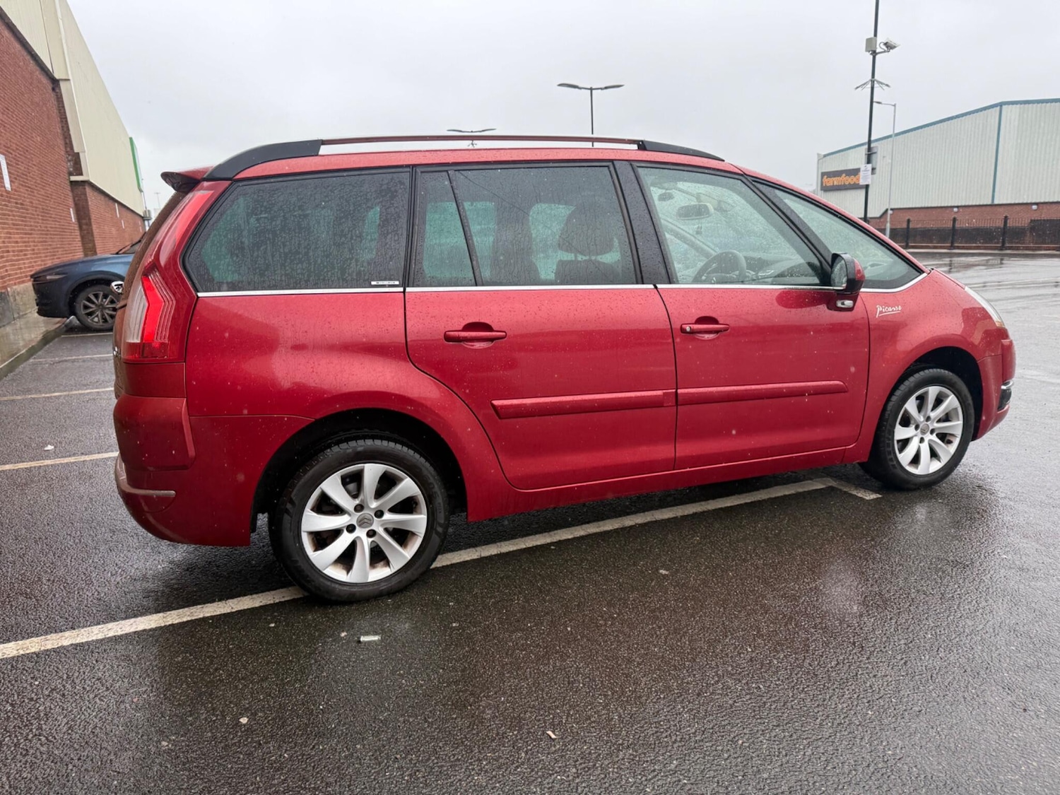 Used Citroen Grand C4 Picasso 2010 for sale - 77559288: Photo 17