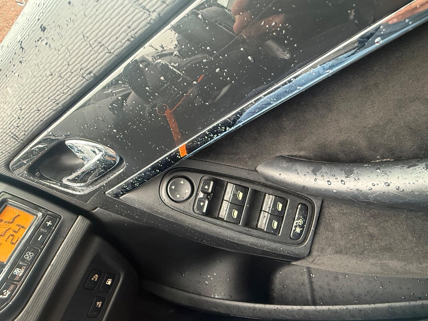 Used Citroen Grand C4 Picasso 2010 for sale - 77559288: Photo 34