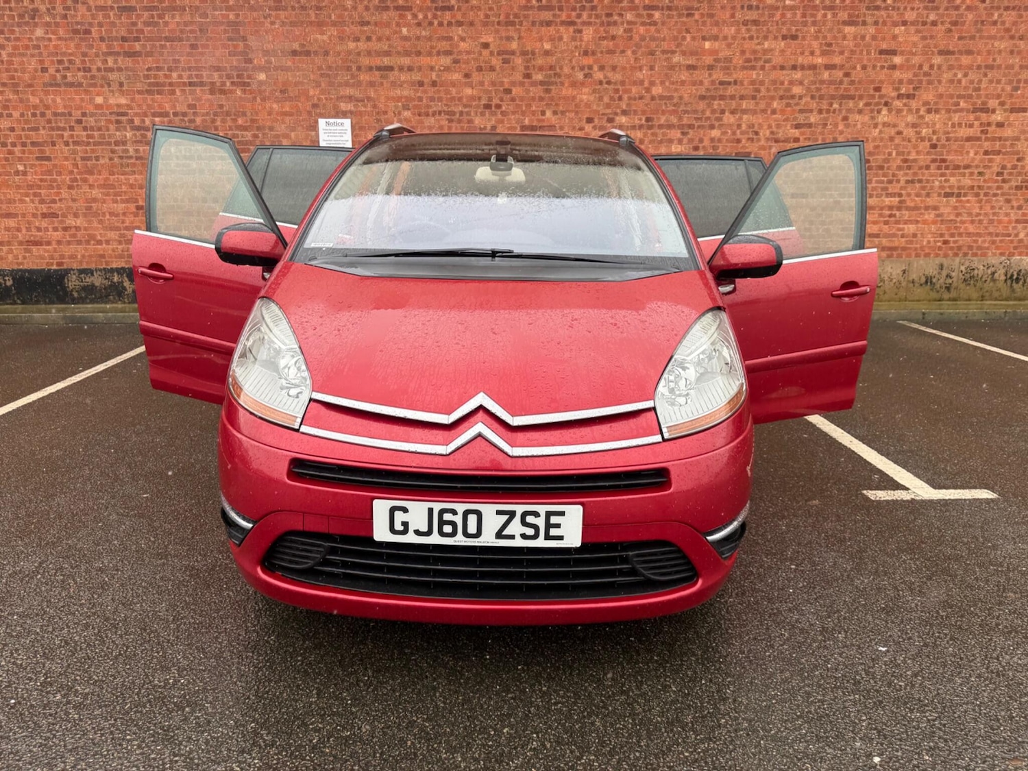 Used Citroen Grand C4 Picasso 2010 for sale - 77559288: Photo 8