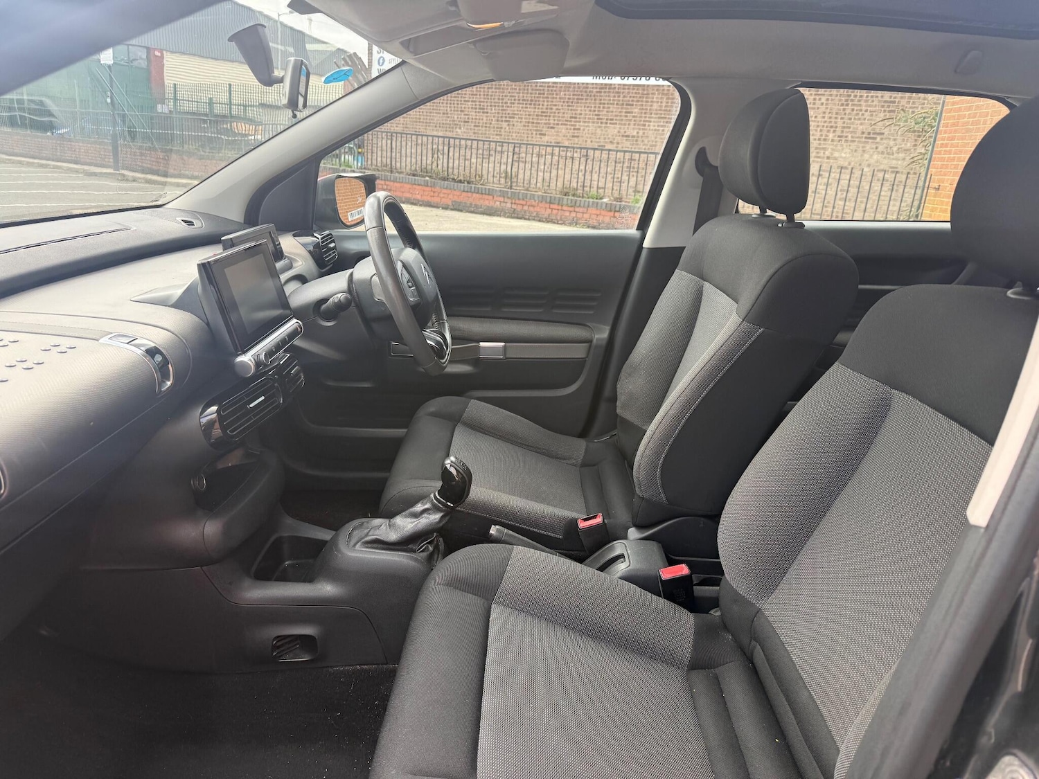 Used Citroen C4 Cactus 2015 for sale - 76371465: Photo 15