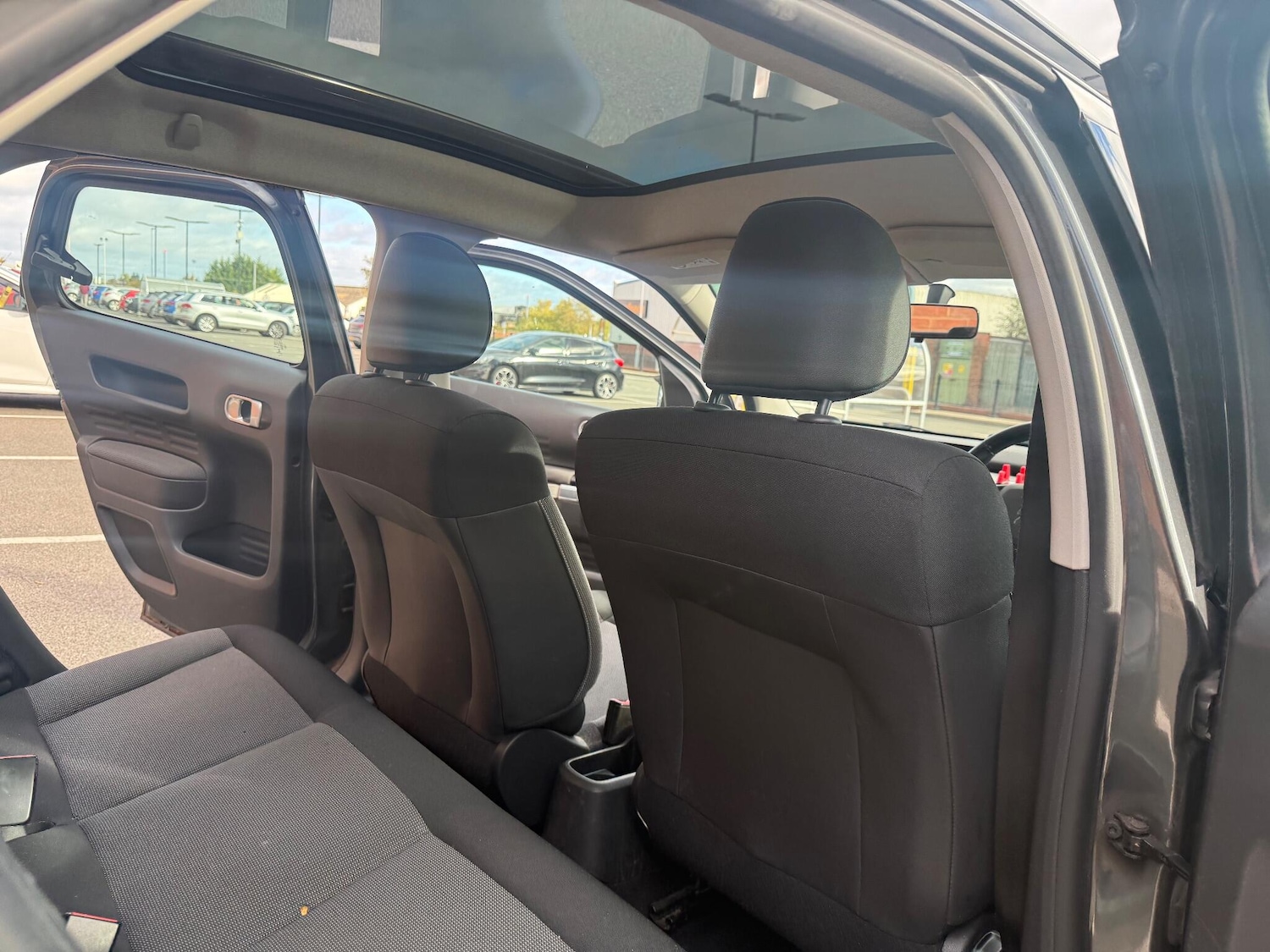 Used Citroen C4 Cactus 2015 for sale - 76371465: Photo 24