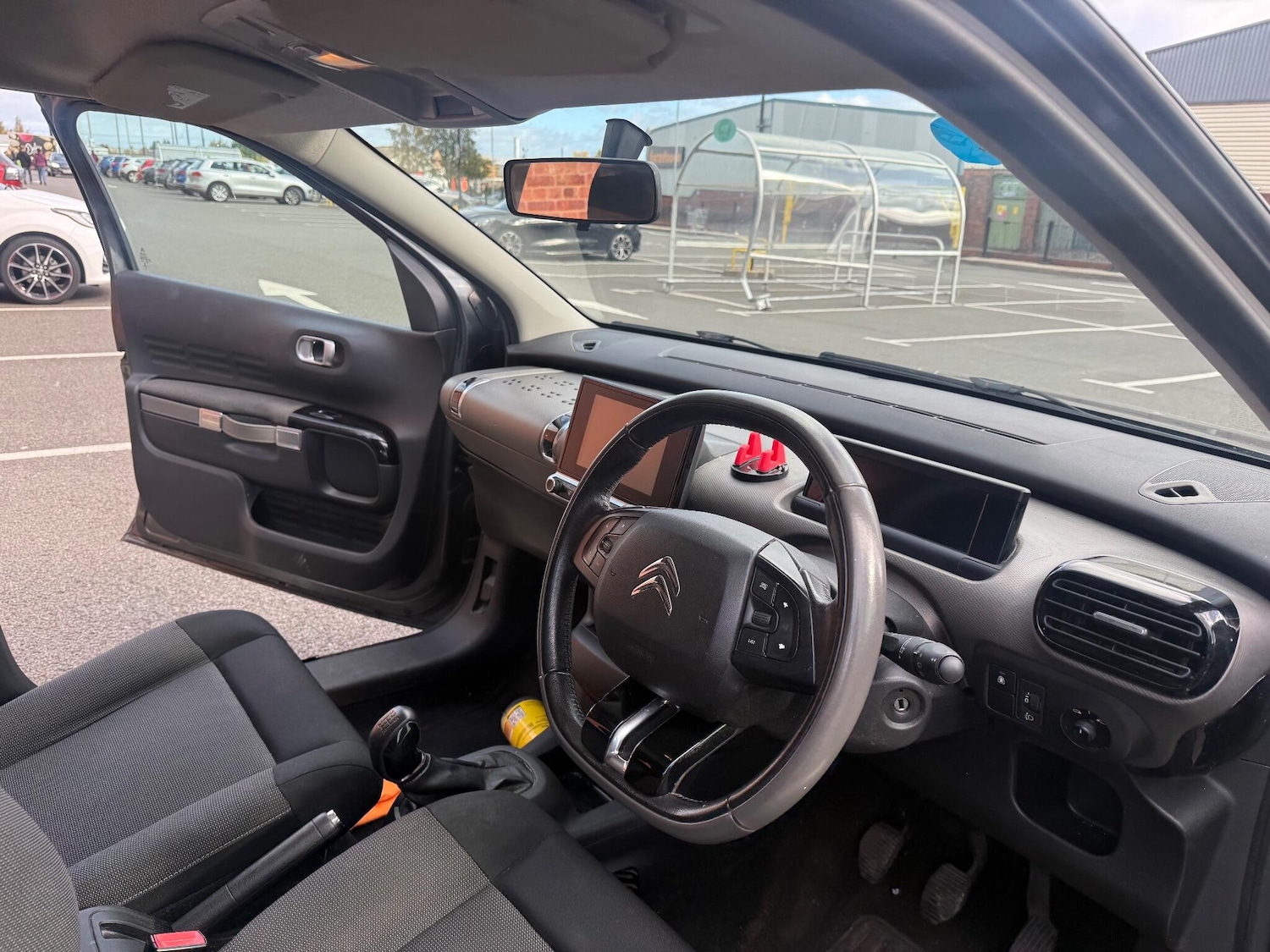 Used Citroen C4 Cactus 2015 for sale - 76371465: Photo 29