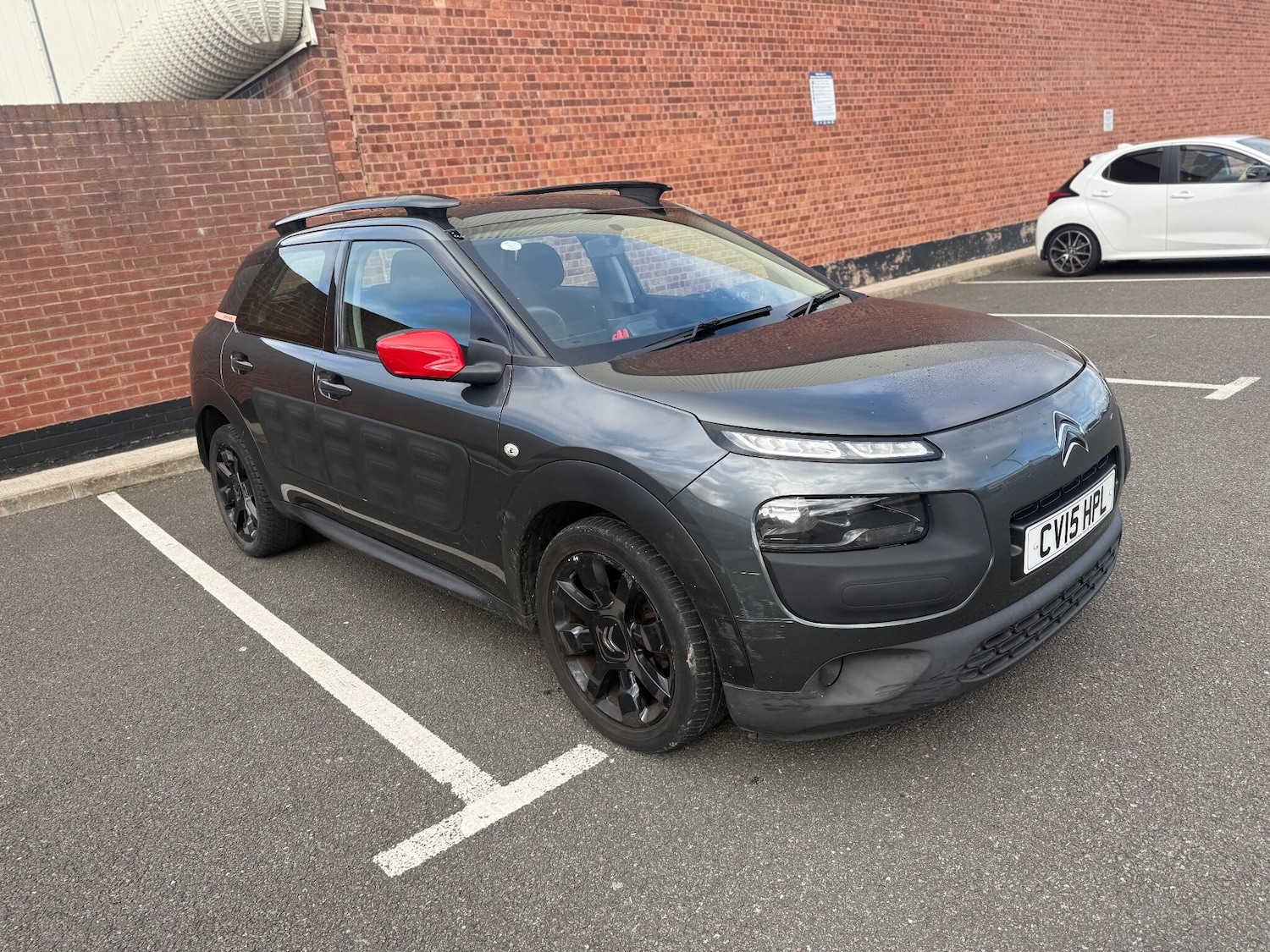 Used Citroen C4 Cactus 2015 for sale - 76371465: Photo 4