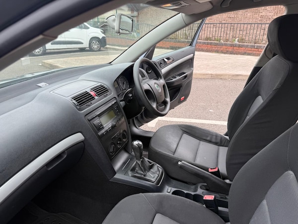 Used Skoda Octavia 2006 for sale - 76251352: Photo 28