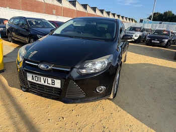 Used Ford Focus 2011 for sale - 79360441: Photo