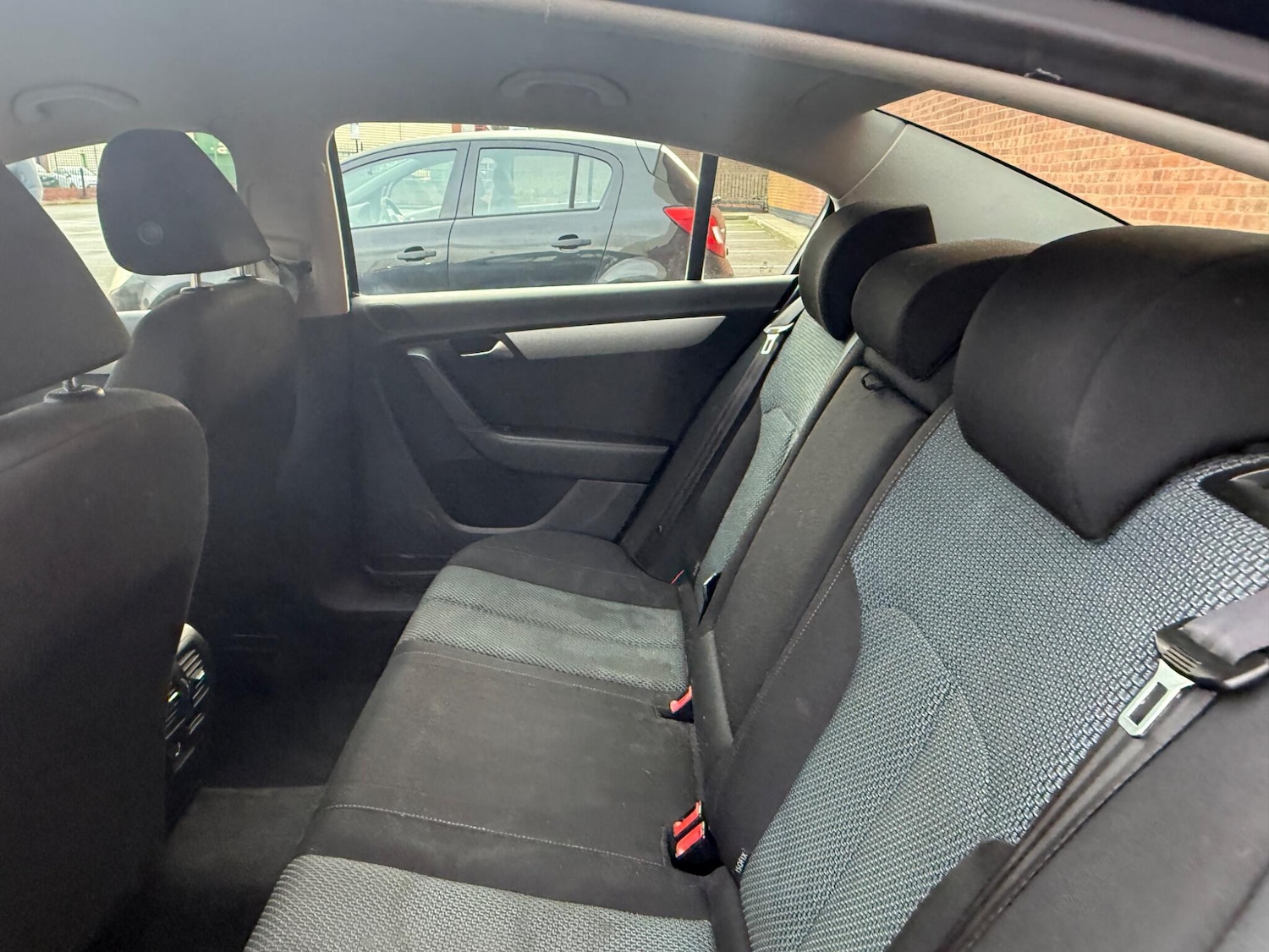 Used Volkswagen Passat 2012 for sale - 77202996: Photo 15