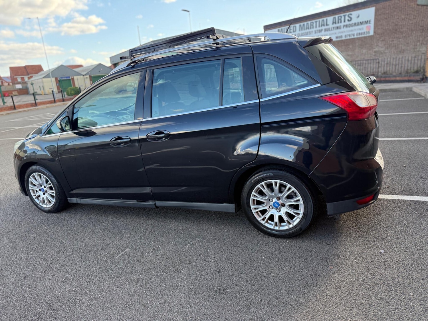 Used Ford Grand C-Max 2011 for sale - 77198305: Photo 10
