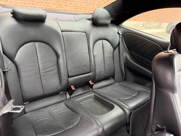 Used Mercedes-Benz CLK 2007 for sale - 76283820: Photo 20