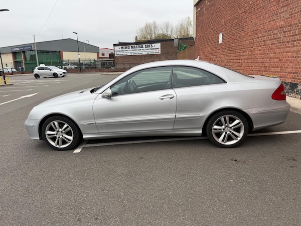 Used Mercedes-Benz CLK 2007 for sale - 76283820: Photo 7