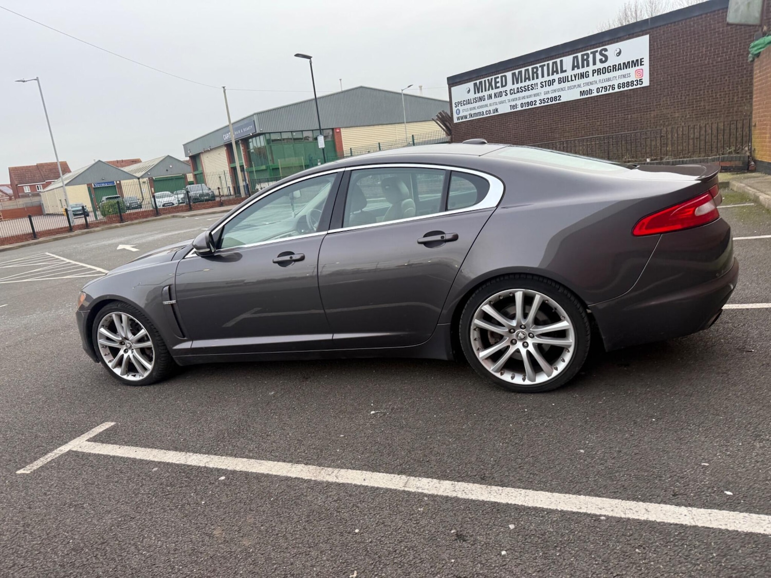 Used Jaguar XF 2009 for sale - 77646669: Photo 14