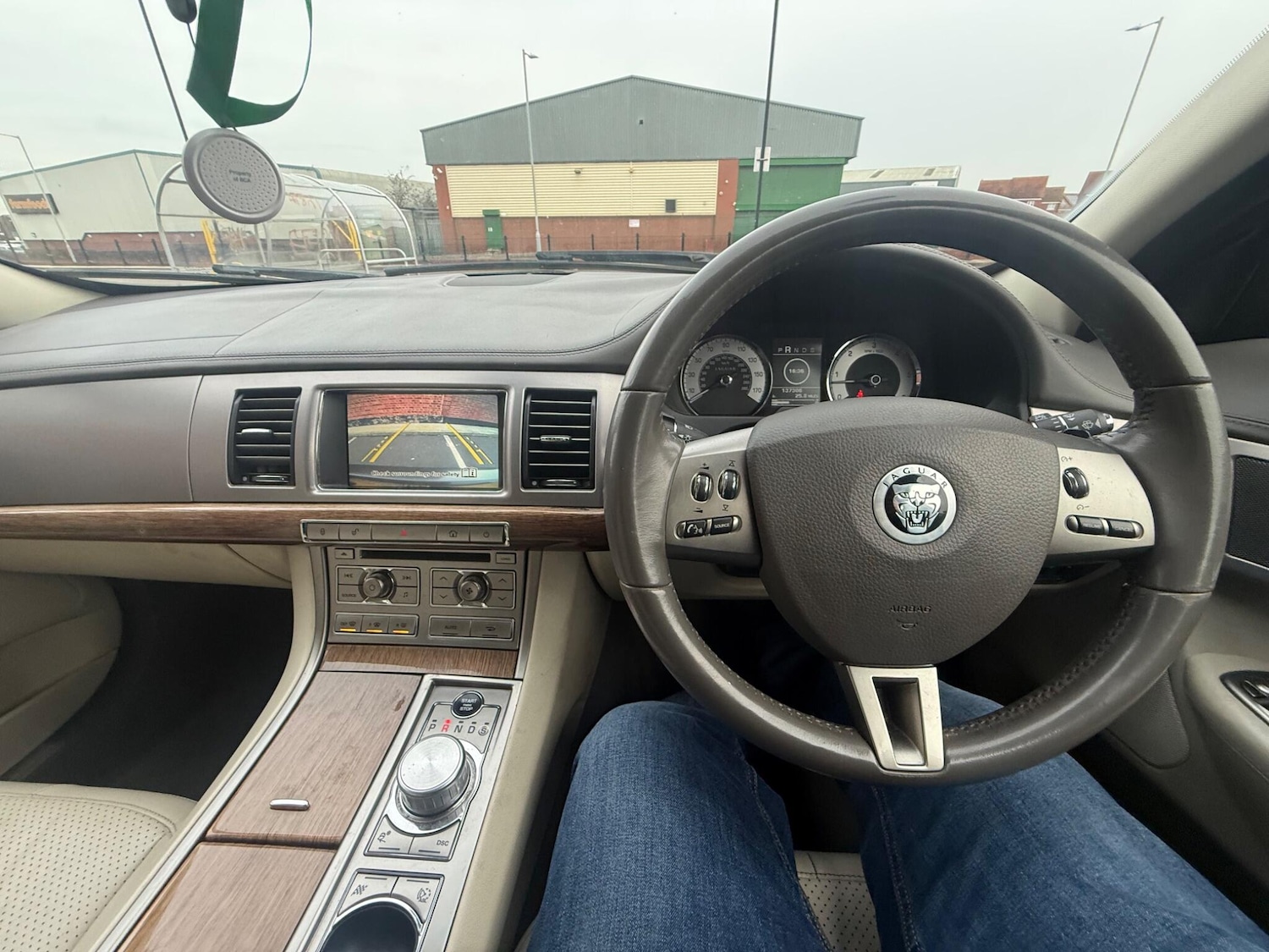 Used Jaguar XF 2009 for sale - 77646669: Photo 28