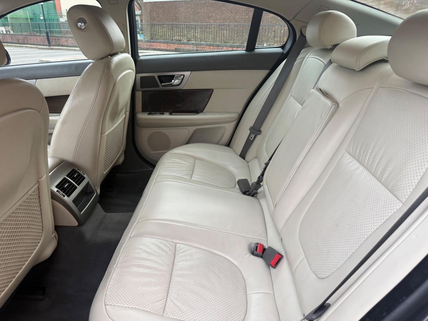 Used Jaguar XF 2009 for sale - 77646669: Photo 32